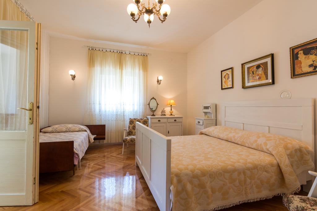 Apartments Coce Trogir Luaran gambar