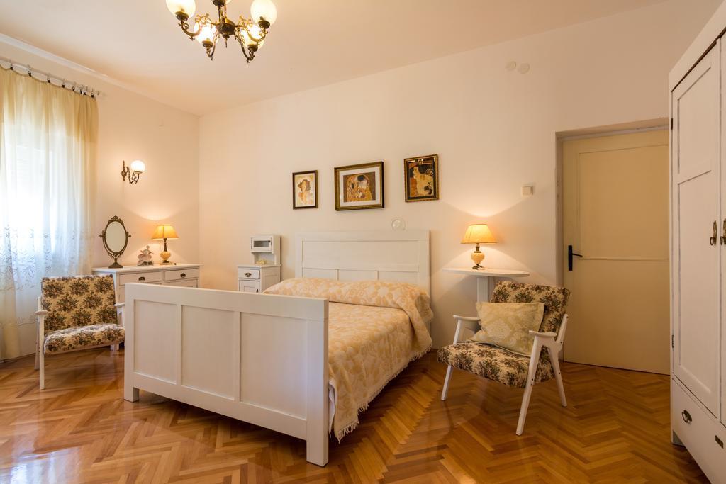 Apartments Coce Trogir Luaran gambar